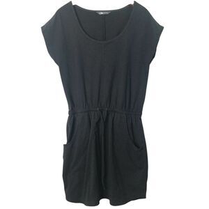 The North Face T Shirt Dress Womens Size Medium Gray Black Stripes Pockets